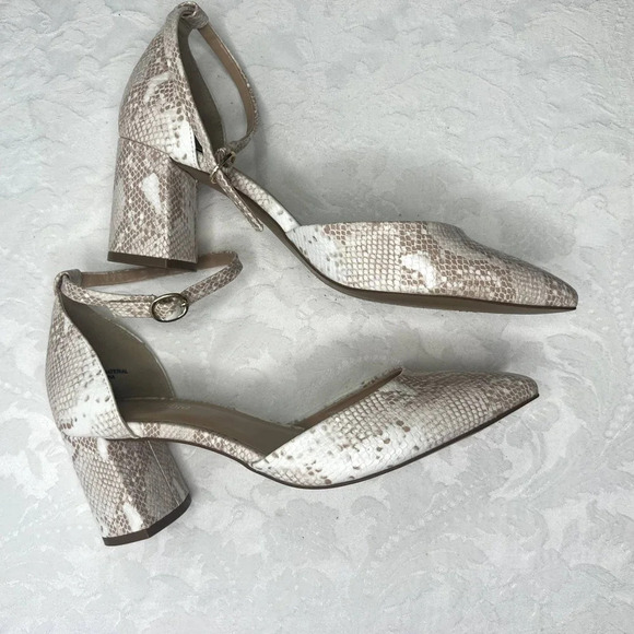 Lexi & Abbie Mindy Ankle Strap Chunky Heel Pointed Toe Pumps Size 8 - Picture 3 of 11